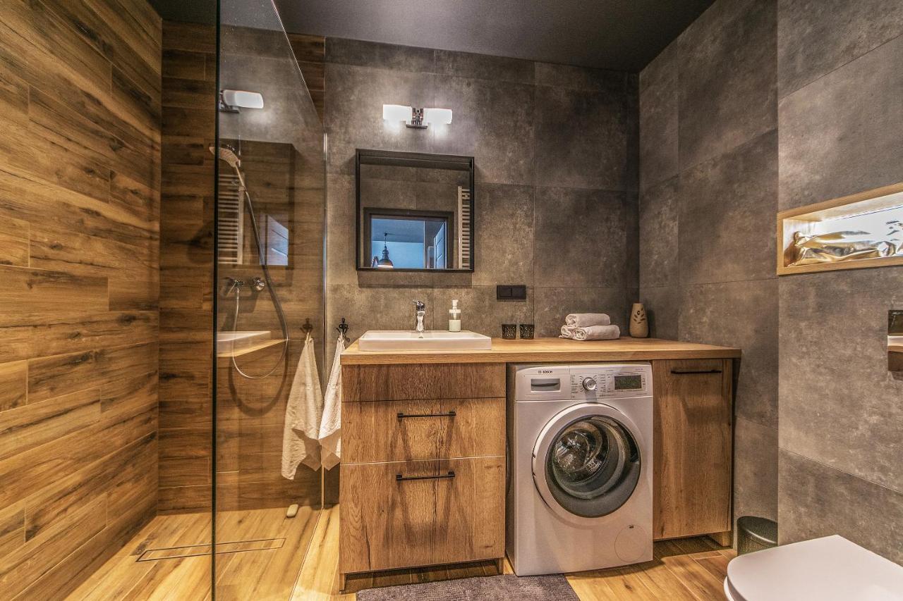 Huoneisto Apartament Golden Kate